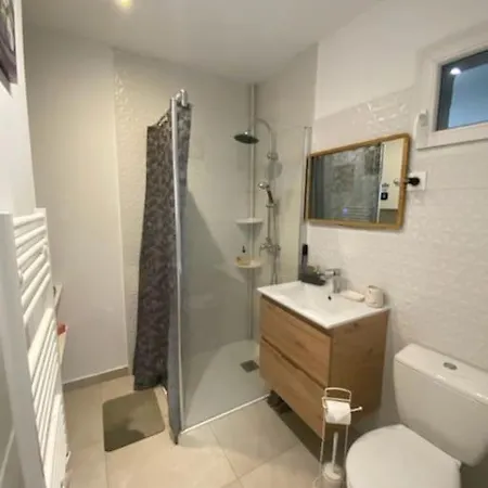 La Maisonnette T2 Charmant Jardin Parking La Cadiere D'Azur 1 A 4 Personnes Exterior photo